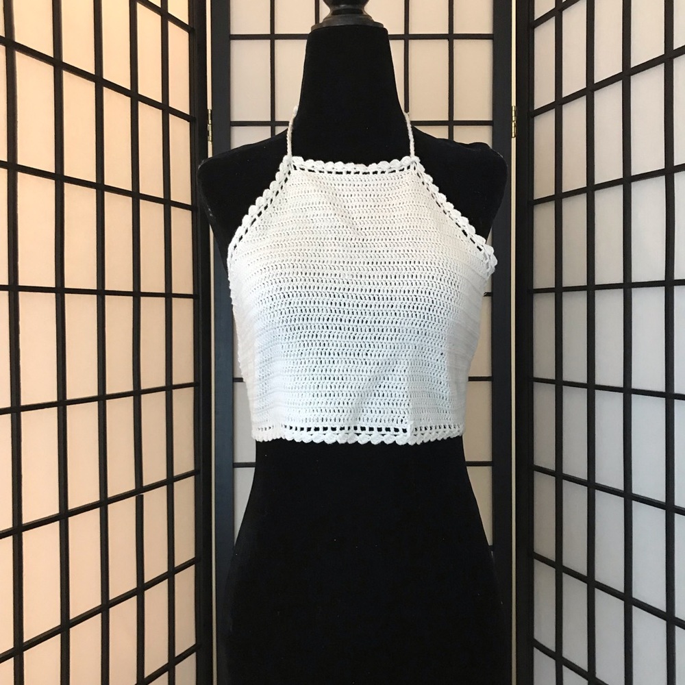 Knit halter